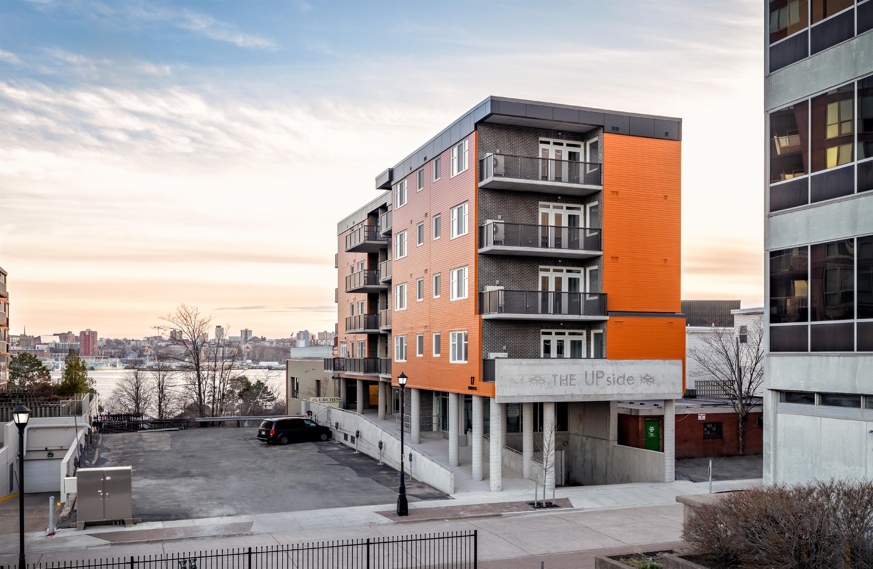 17 Prince Street - 604