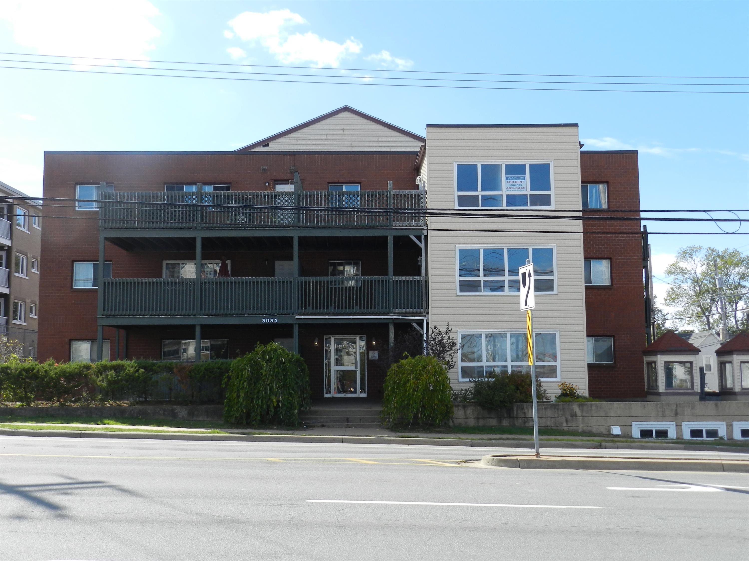 3034 Windsor St., Apt 104