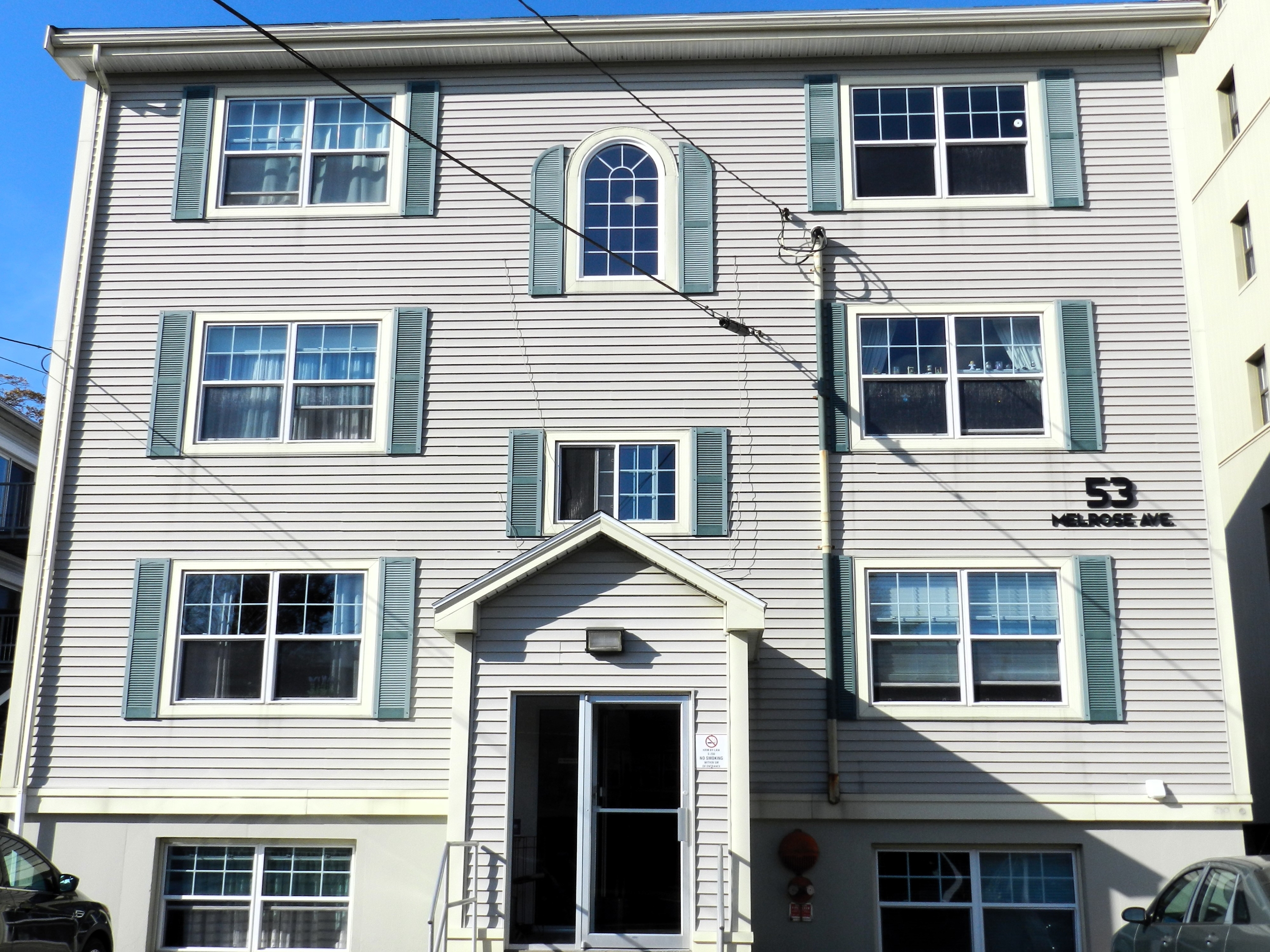 53 Melrose Ave., Apt 8